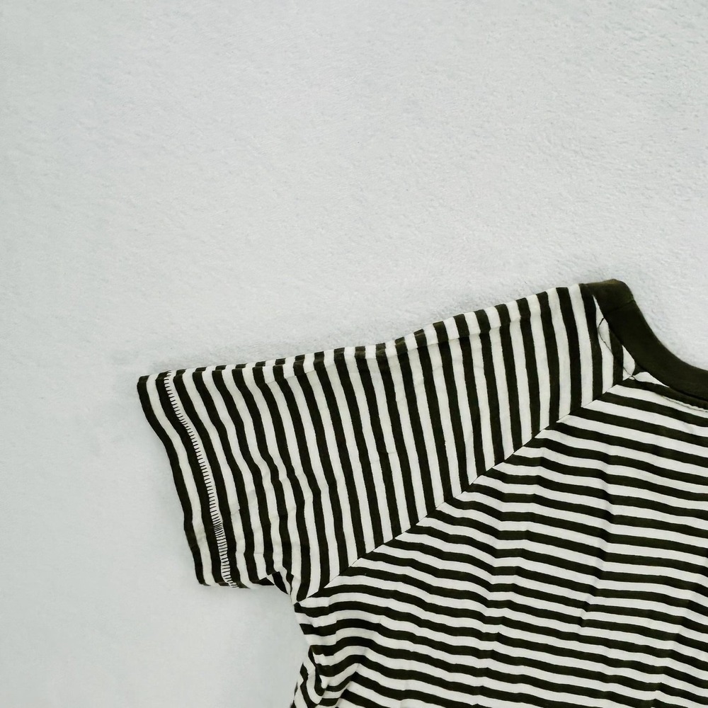 Levi's Shirt Womens Medium Green White Striped Short Sleeve Crewneck Tee NEW - Picture 15 of 16